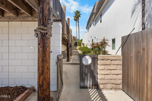 Photo - 4237 Faria Rd