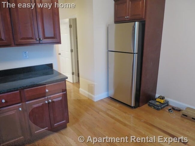 Photo - 217 Willow Ave