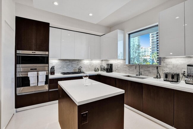 Photo - 3040 N Ocean Blvd Unit 103