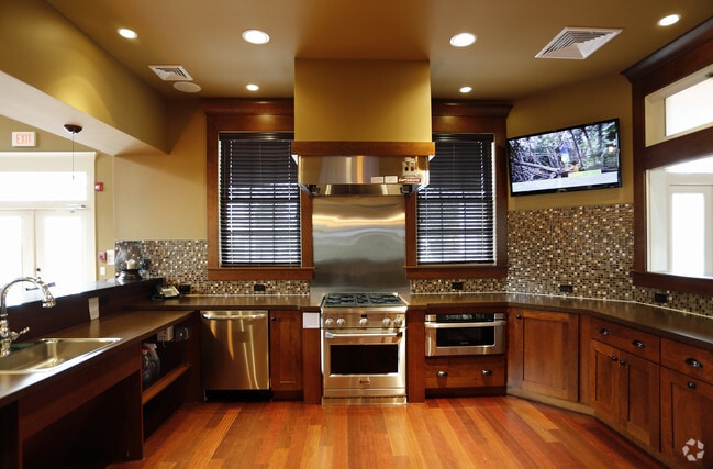 Clubhouse Kitchen