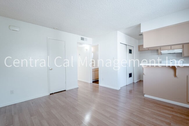 Photo - 808 Pershing St Unit B