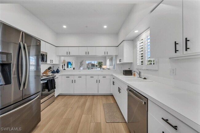 Photo - 6010 Chardonnay Ln Unit 304