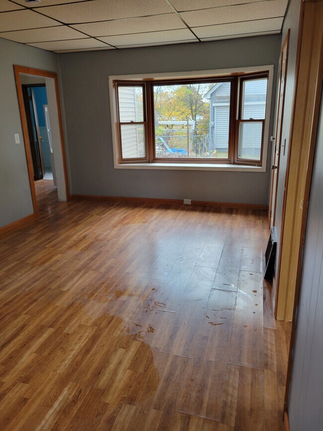 Living Room - 610 N 18th St Unit Lower