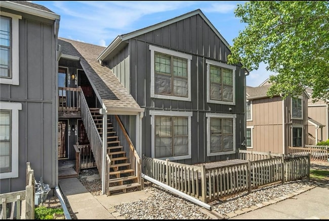 Building Photo - 12756 W 110th Terrace Rental