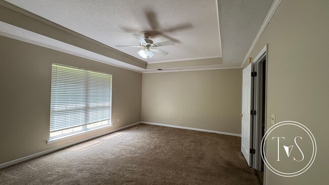 Photo - RATE DROP ALERT (was $$2600/month) and FAL...