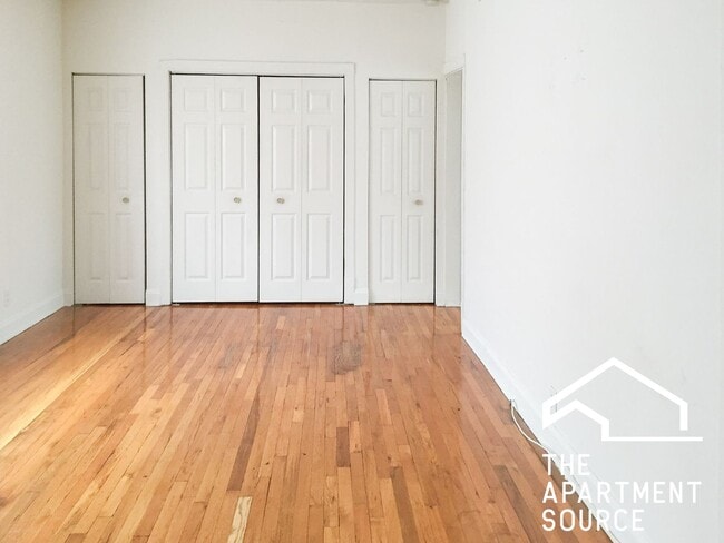 Photo - 3523 N Broadway St Unit 3E