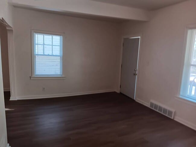 Photo - 3356N12thJ Unidad 3356