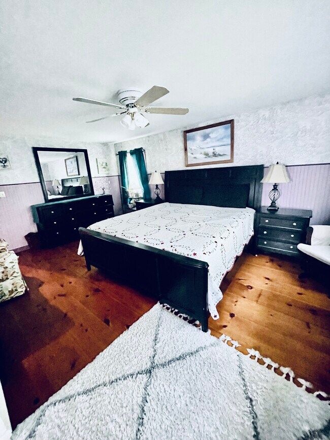 416 Drakes Island Rd Rental House Rental in Wells, ME