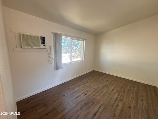 Photo - 1200 Lanny Ave Unidad 10