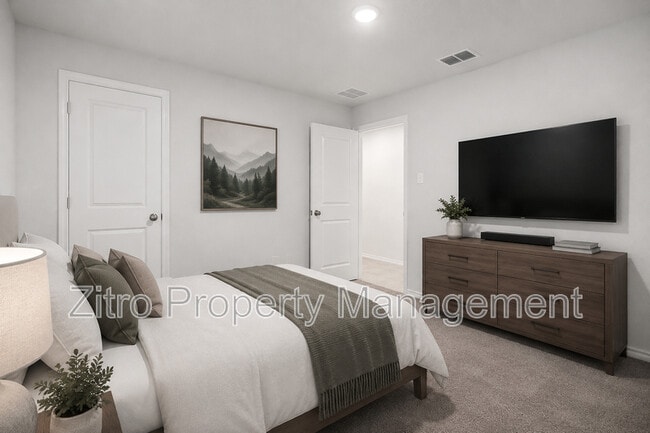 125 Running River Dr