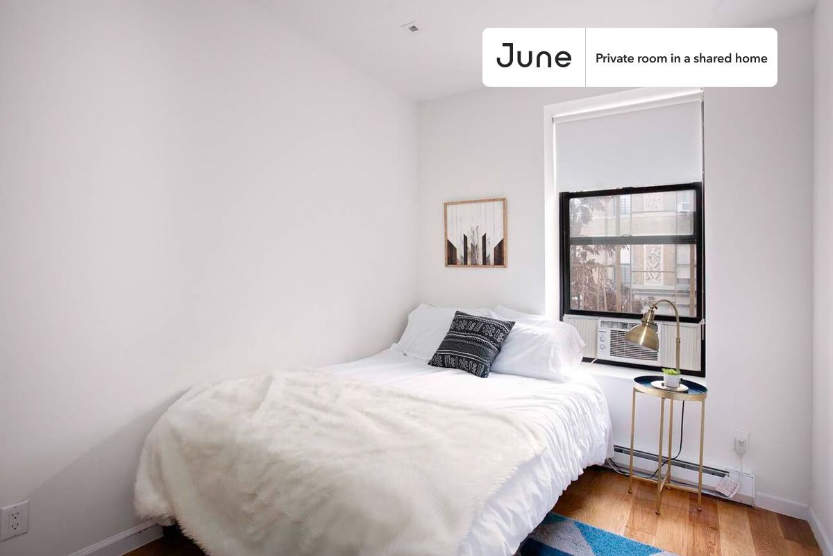 Private bedroom in 3 bed/2 bath Home - Private bedroom in 3 bed/2 bath Home