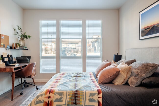 1BR, 1BA - 809SF - Bedroom - Marlon at Central Park