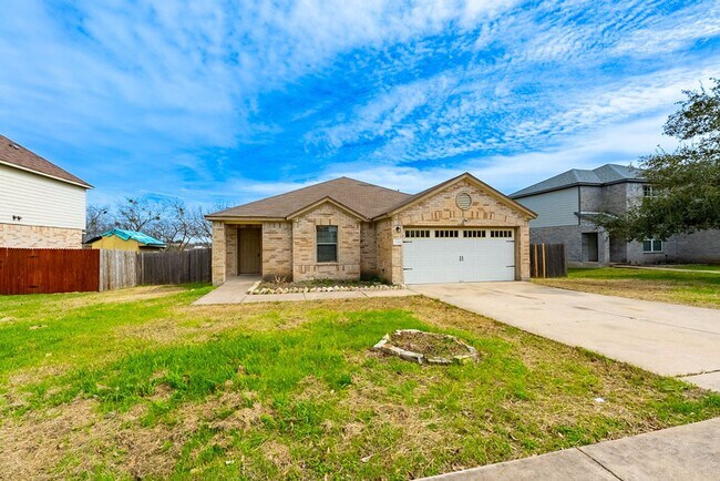Photo - Beautiful 3 bed - 2 bath home in Greenridge, Round Rock!