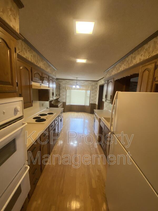 Photo - 4701 S X St