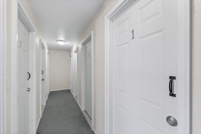 Photo - 3125 E Carlisle Ave Unidad #7