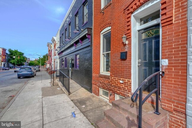 Building Photo - 1421 Washington Blvd Rental