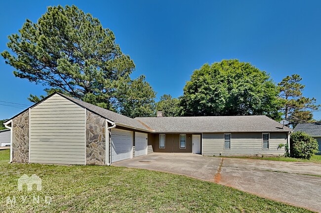 Building Photo - 7225 Little Fawn Pkwy