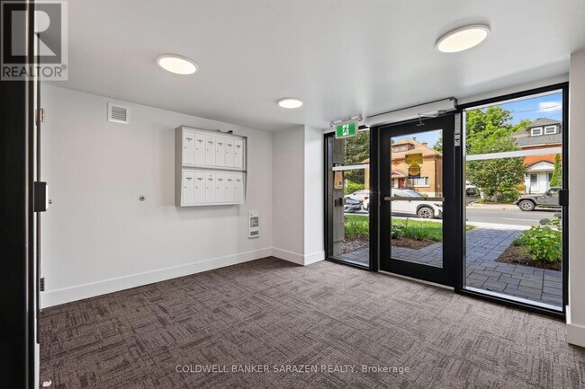 Photo - 157 Holland Ave