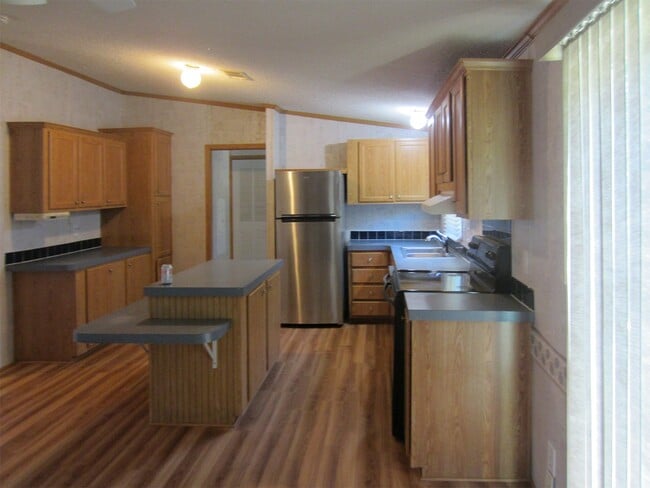 Photo - 1143 Pecan Ridge