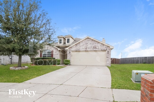 802 Hawthorne Rd