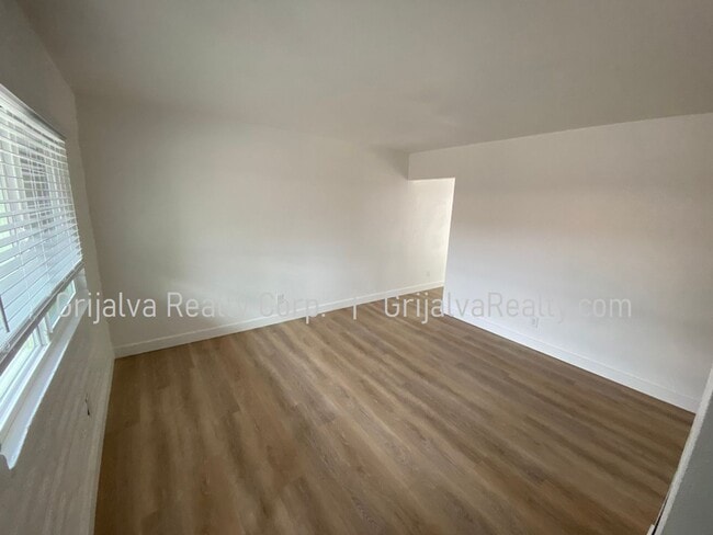 Photo - 2515 N Geronimo Ave Unit B