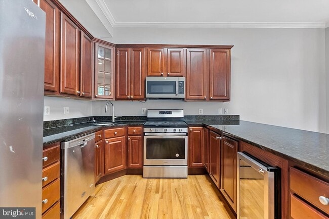 Photo - 600 Q St NW