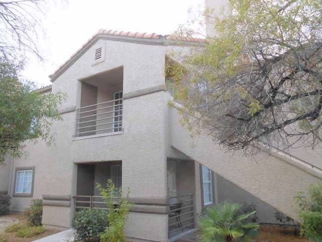 Second Floor Condo with 2 Master Bedrooms ... - Second Floor Condo with 2 Master Bedrooms ...