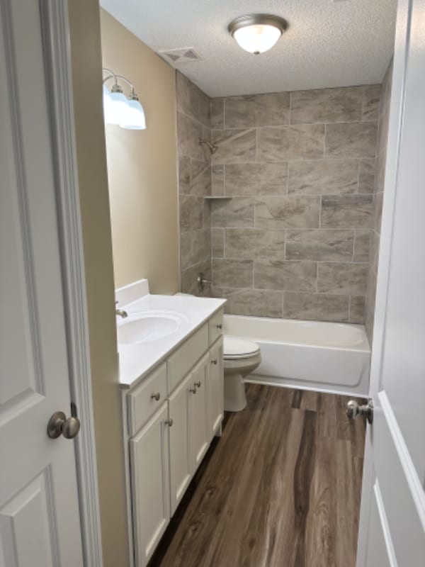 Photo - 144 Scenic Dr