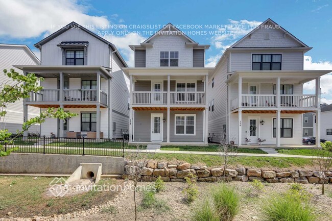 Photo - 258 Founders Ln