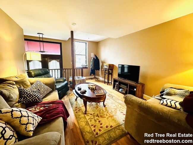 Building Photo - 31 Brainerd Rd Rental