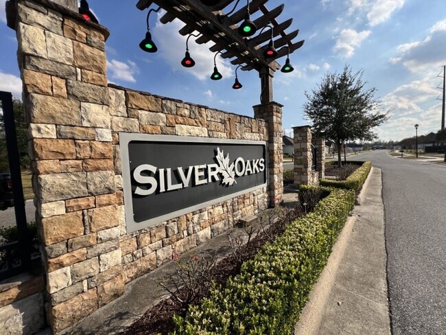 Building Photo - Partially Furnished Home on Sterling Oaks Dr. with Premium Features