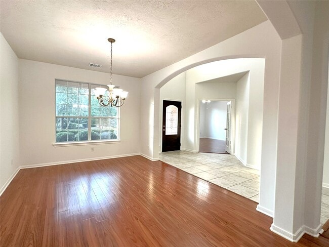 Photo - 46 S April Mist Cir