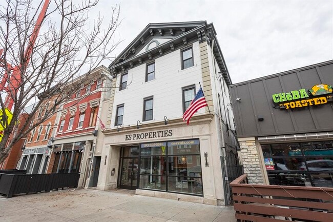 Photo - 2616 Short Vine St