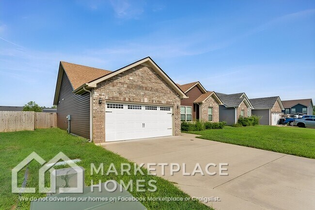 Photo - 702 Jim Brown Dr