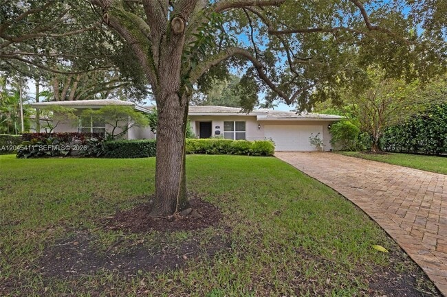 Photo - 1246 Algardi Ave