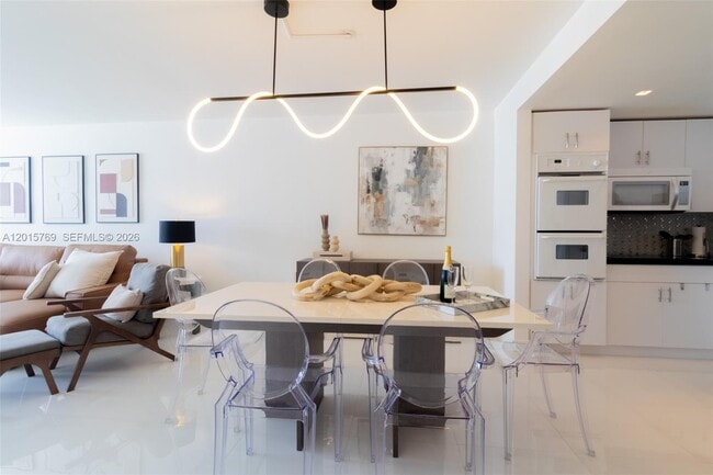 Photo - 19370 Collins Ave Unit 902