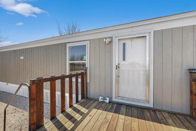 Photo - 16731 Flow Rd