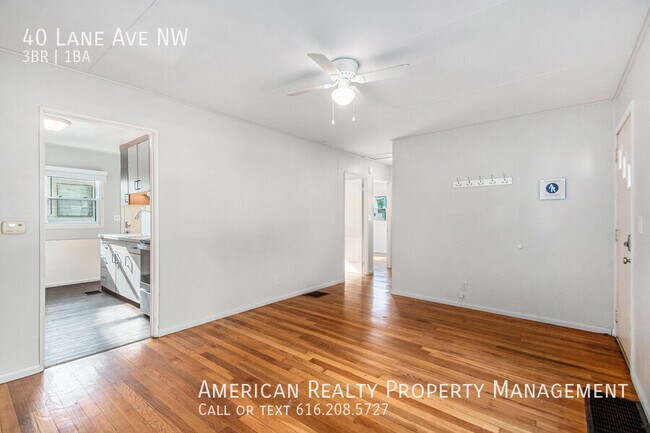 Photo - 40 Lane Ave NW
