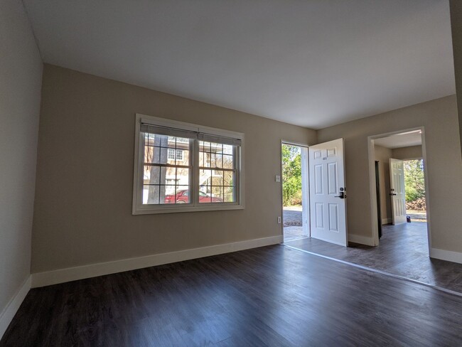 Photo - 1461 Pine St NW Unit B