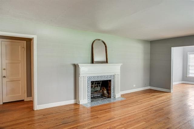 Photo - 3233 Colgate Ave