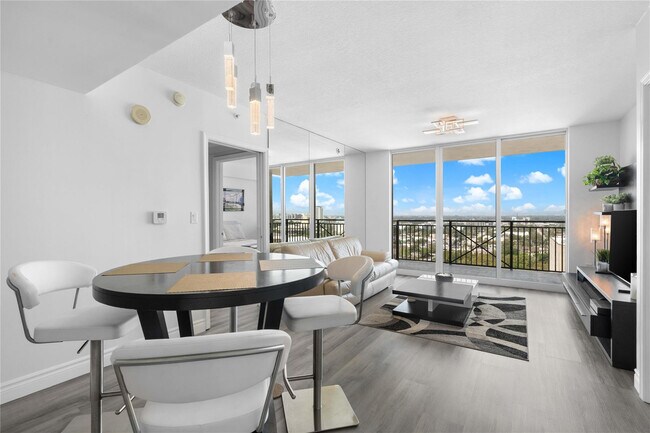 Photo - 610 W Las Olas Blvd Unidad 1514N