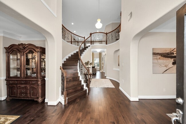 Photo - 7014 Monarch Lake Ln