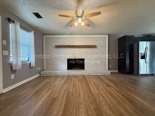 Photo - 6430 Crystal Cove Trail