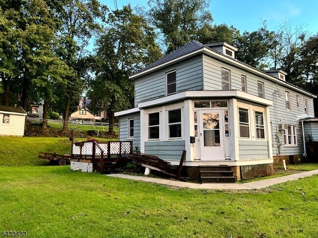 Photo - 30 Fowler St