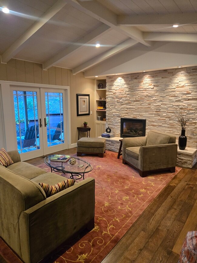 Photo - Temp Shared Housing Portola Valley (Oct thru March)