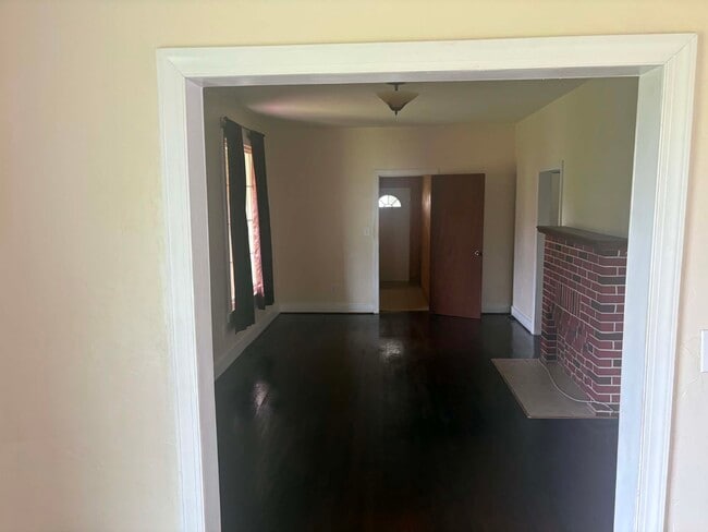 Photo - 1701 Margaret Ln