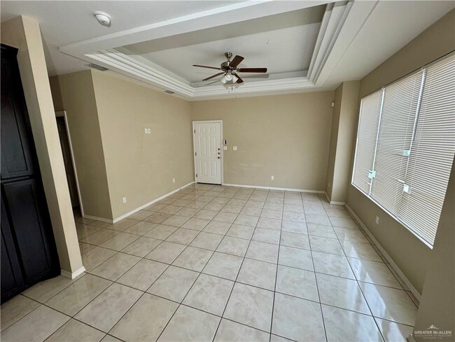 Photo - 12 Primrose Ave Unit Apt 3