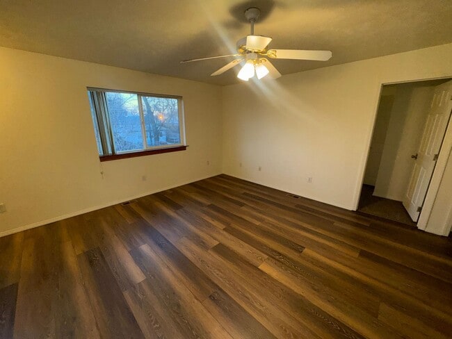 Photo - 807 E Mission Ave Unit 807 1/2