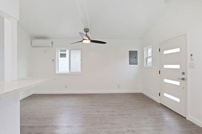 Photo - 2641 Riverside Terrace Unit 2645 1/2