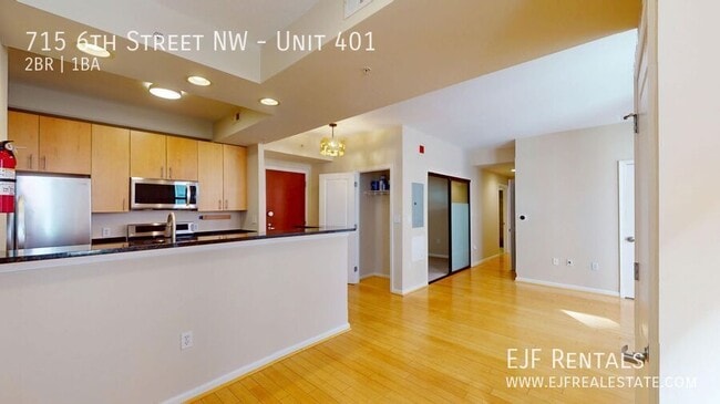 Photo - 715 6th St NW Unit 401